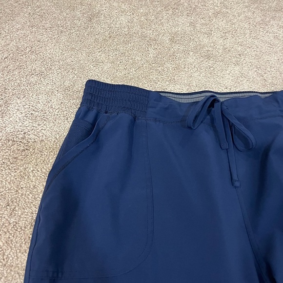 Scrubstar Core Essentials Drawstring Cargo Scrub Pants - Picture 4 of 8